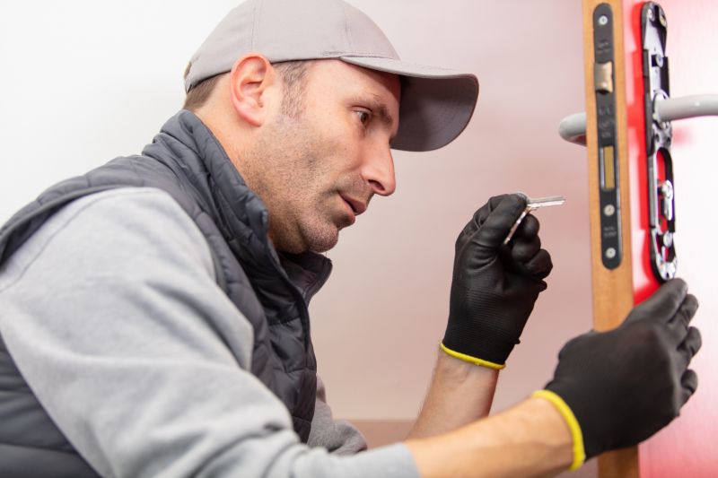 Window Hinge Repair in Kansas City, KS